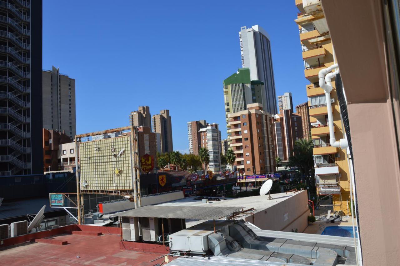 Apts Ara With Pool Benidorm Exterior photo